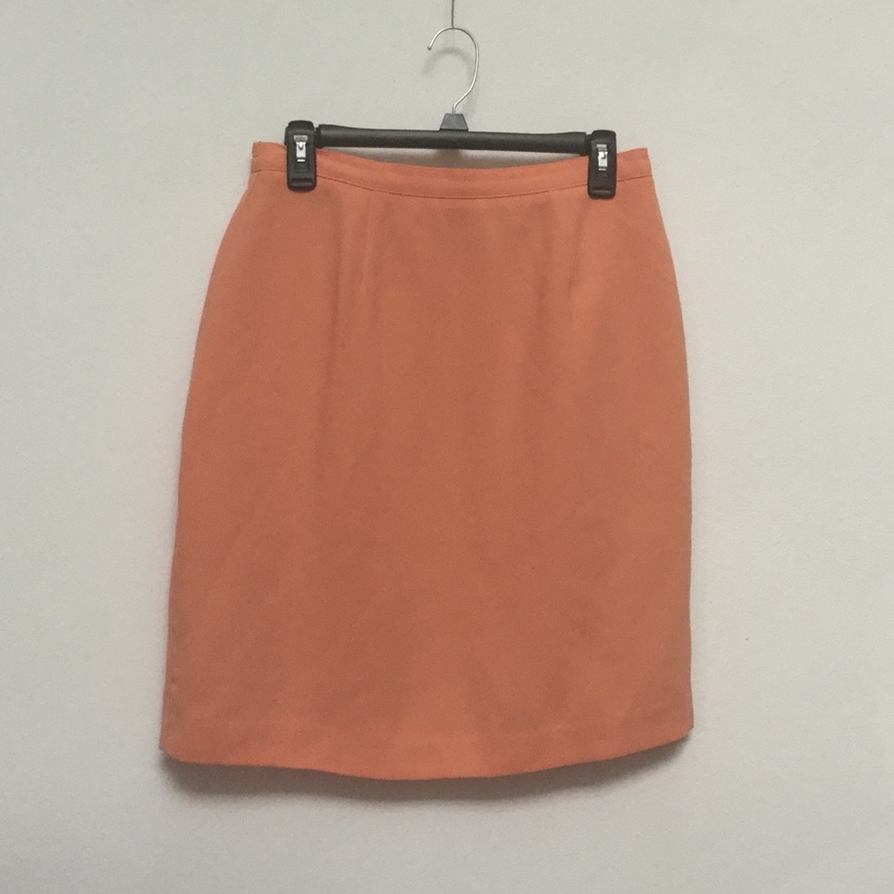 Bob Mackie Studio Melon Pencil Skirt Size 10P Spring Summer Office Career Wear